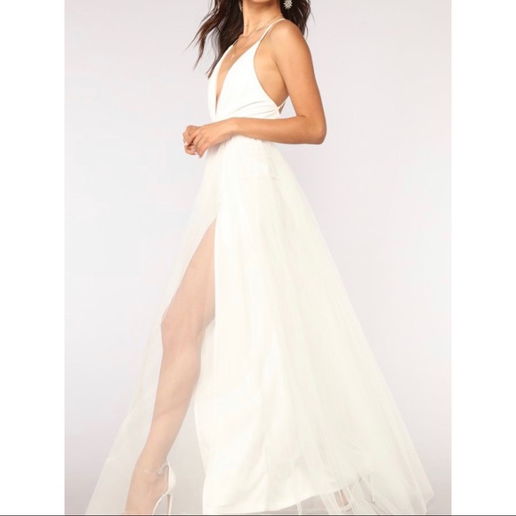 White Open-Back Maxi W/ Tulle Layer - Picture 2 of 6